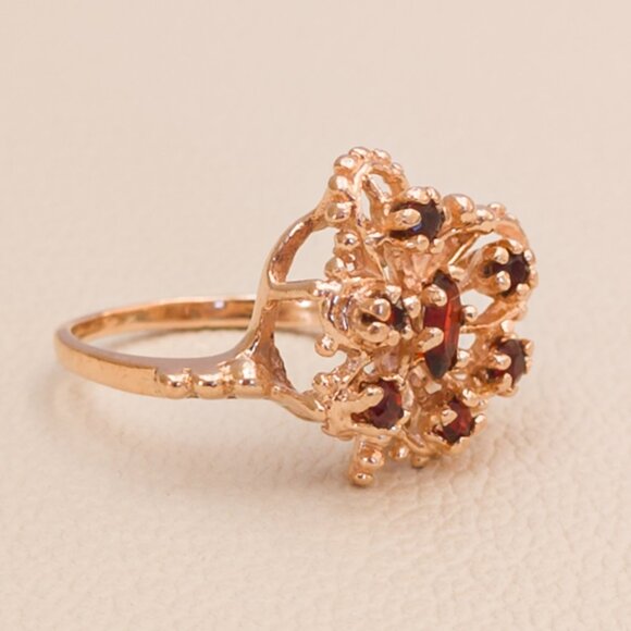 1970s 10k Gold Garnet Butterfly Cocktail Ring · Size 5.75 - Picture 10 of 13